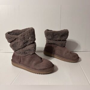 Koolaburra S/N 1114692 taupe leather winter boots women size 7